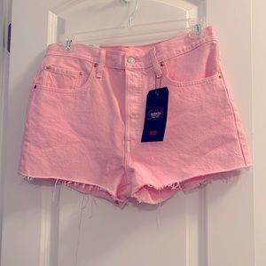 Women’s Levi’s 501 High Rise Shorts Size 31